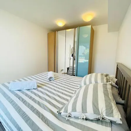Apartment Luxury 1 Bedroom With Terrace&parking Luxembourg