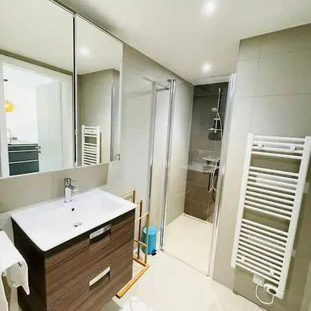 Apartment Luxury 1 Bedroom With Terrace&parking
